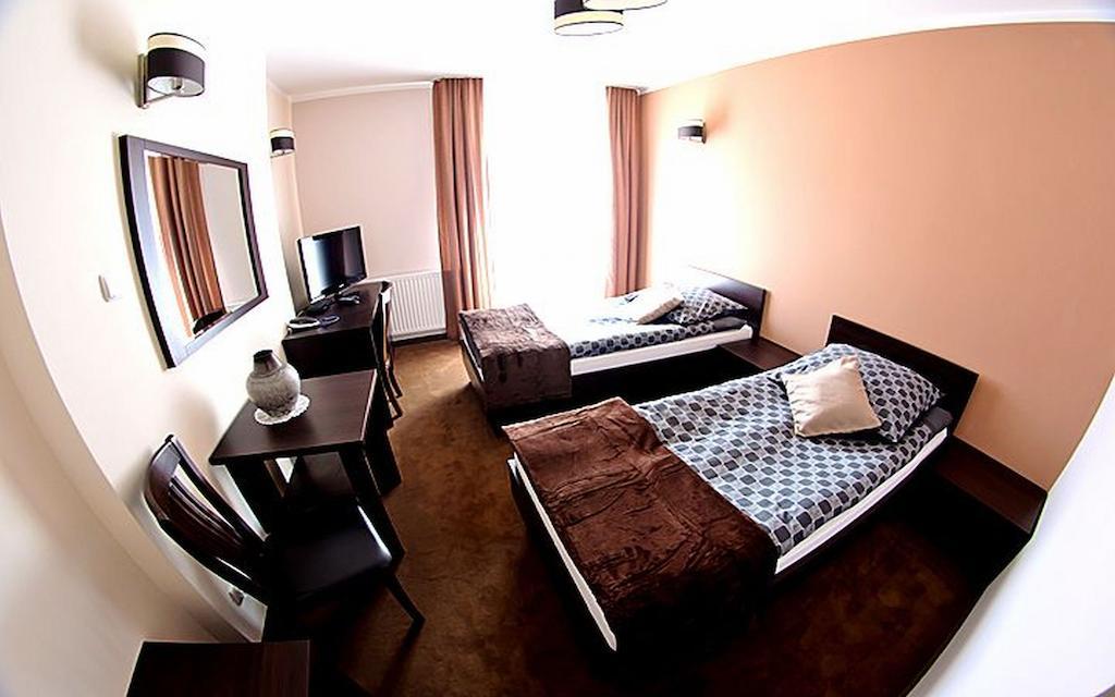 Willa Tanona Bed & Breakfast Bialystok Exterior photo